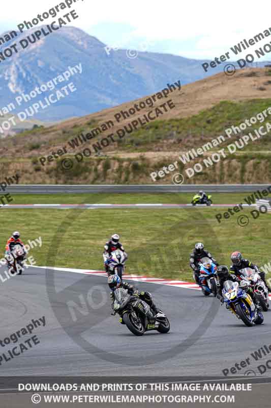 cadwell no limits trackday;cadwell park;cadwell park photographs;cadwell trackday photographs;enduro digital images;event digital images;eventdigitalimages;navarra;no limits trackdays;peter wileman photography;racing digital images;trackday digital images;trackday photos